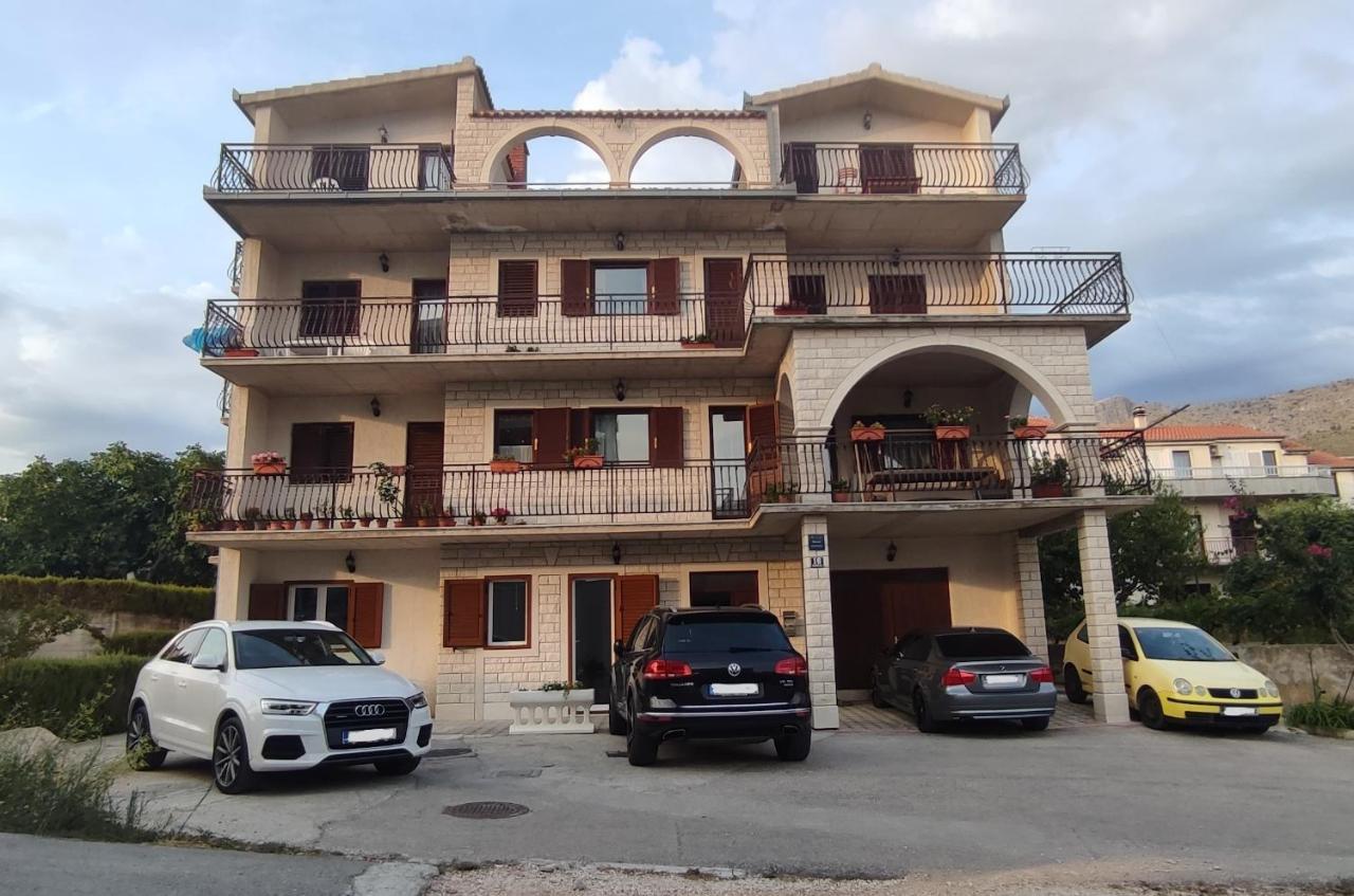 Apartments Villa Anna Podstrana Exteriör bild